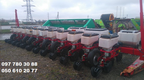 Сеялка пропашная Challenger  MF-8122,  12-ряд,  (Б/У)